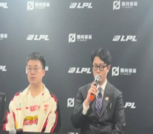 罗贝托与巴,塞罗那续约,两年,开云体育,开云体育官网,开云体育app,开云体育app下载