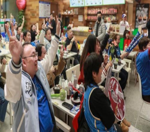 诺丁汉森林,欲签尤文中,场道格拉斯,开云体育,开云体育官网,开云体育app,开云体育app下载